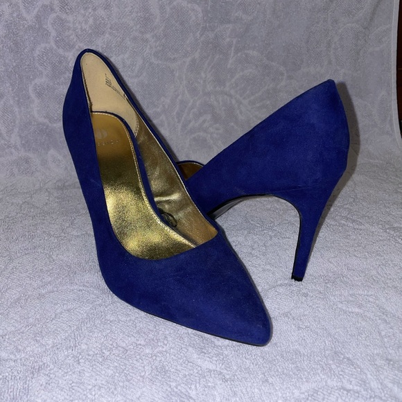 Blue crushed velvet heals - Picture 1 of 6